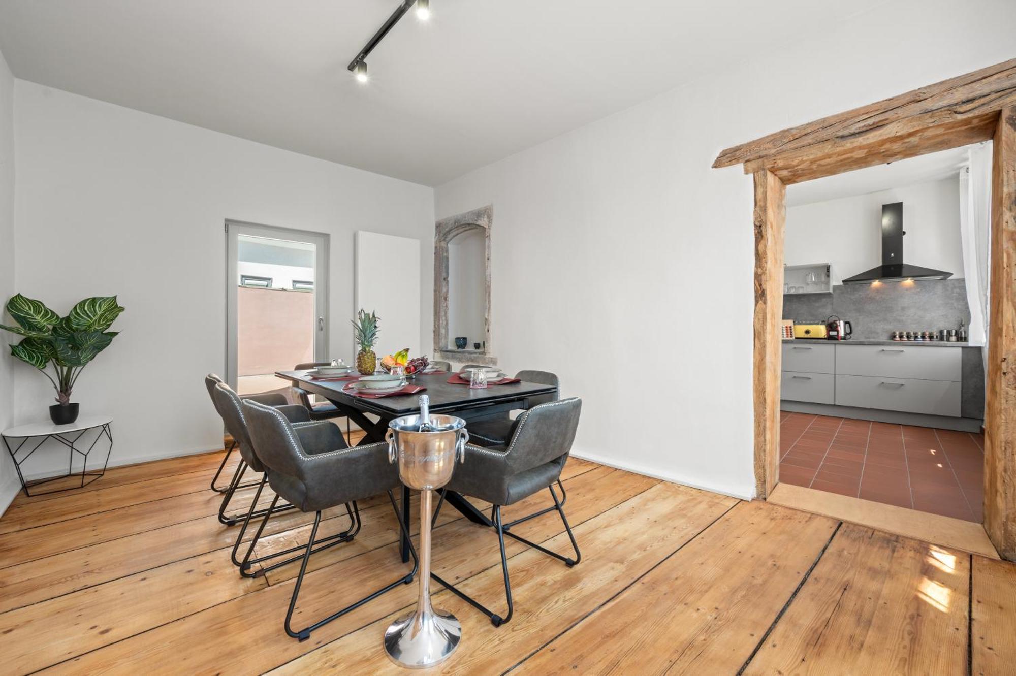 Lit Living Gruenstadt - Luxury- Style Boutique Apartments Exterior photo