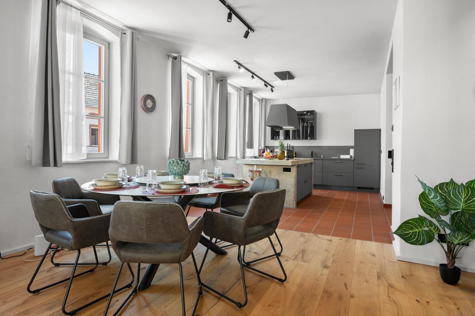 Lit Living Gruenstadt - Luxury- Style Boutique Apartments Exterior photo